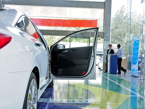 現(xiàn)代 索納塔 2014款 2.4l 自動頂級版 國v車廂座椅圖片