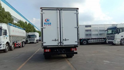 陜汽德威冷藏車今日出廠發往浙江杭州，高效溫控助力冷鏈物流